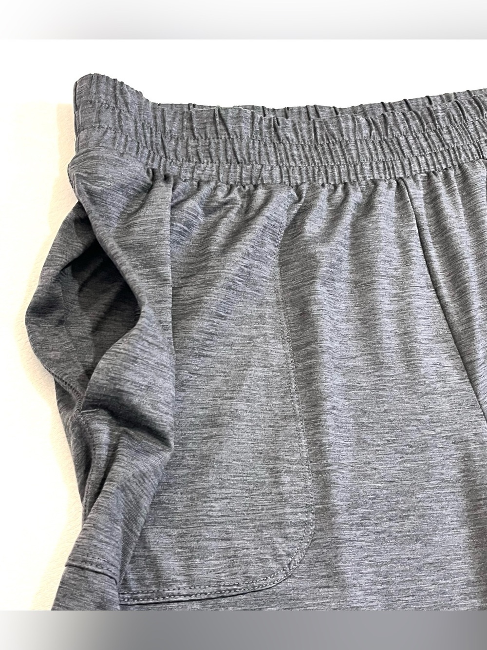 All in Motion Charcoal Gray Heather Athletic Shorts Pockets Women’s Size Large - Picture 5 of 16